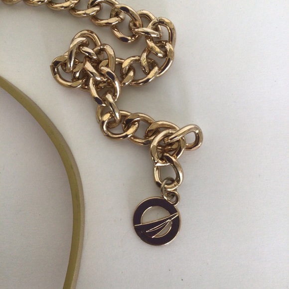 NAUTICA FAUX LEATHER AND GOLD CHAIN BELT MEDIUM LARGE - Picture 9 of 11